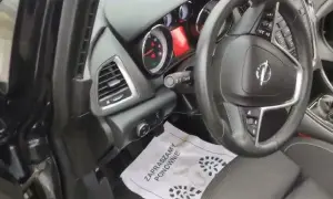 Jak włączyć podgrzewane fotele w Opel Astra J - proste rozwiązania