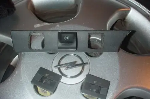 Jak włączyć podgrzewane fotele w Opel Astra H - proste kroki i porady