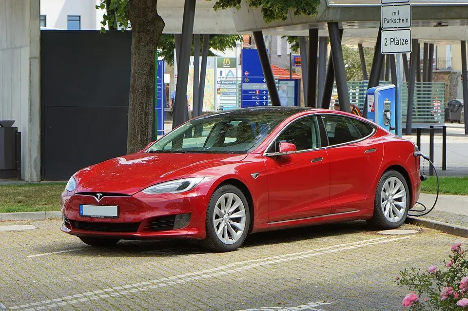 Ile kosztuje najtańszy samochód elektryczny w Polsce? Ceny, modele, porady